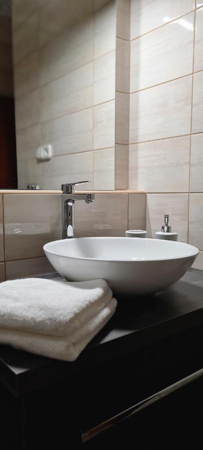 Hillside Garden Apartman Apartment Zalakaros Ngoại thất bức ảnh