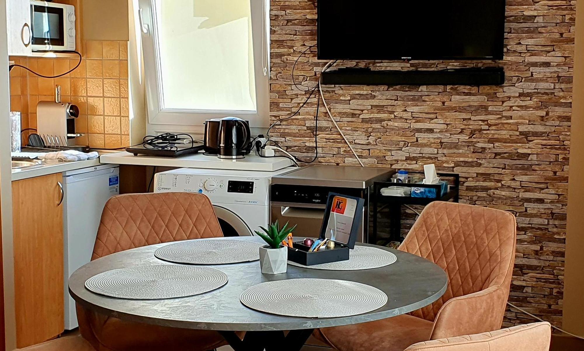 Hillside Garden Apartman Apartment Zalakaros Ngoại thất bức ảnh